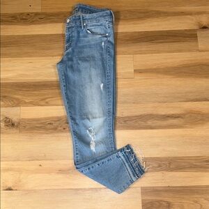 MOTHER Undone Hem Looker Crop Cliffhanger Jeans